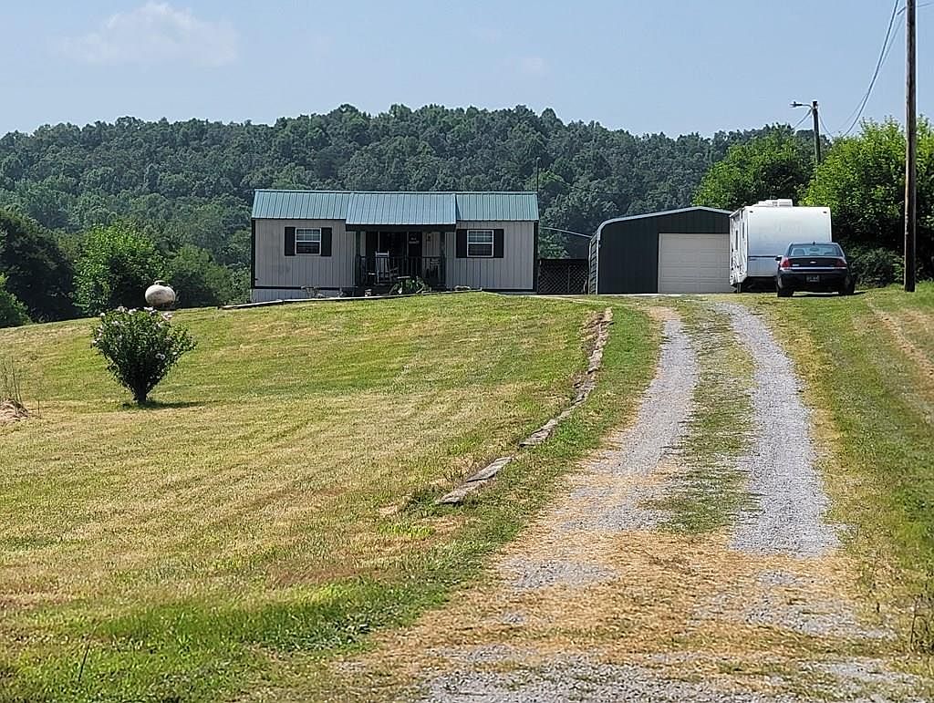 1444 Creston Rd, Crossville, TN 38571 Zillow