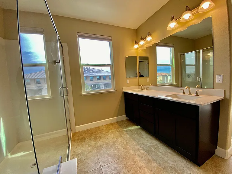 4138 Hydo Lake Way — Photo 16
