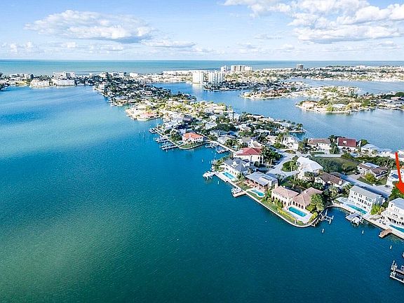 Short walk to St. Pete Beach