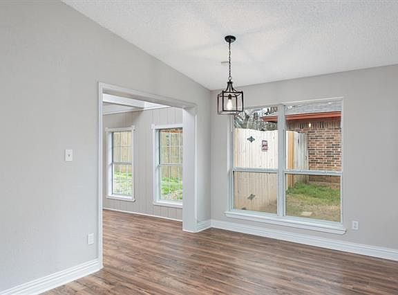 4th image of 3708 French Wood Dr