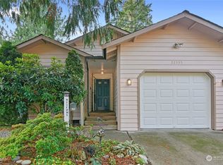 22335 Sea Vis NE, Poulsbo, WA 98370