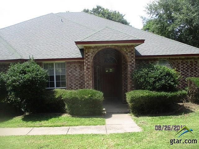 1st image of 820 Grandview Estates Dr