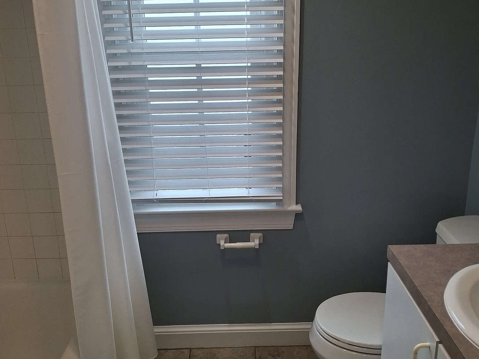 3 bed, 1647 sqft, $1,650 — Photo 3