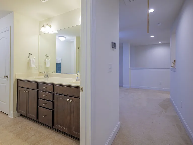 411 Alamosa Pl — Photo 29