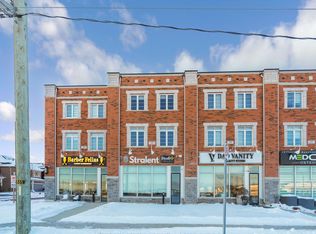 49 Burnhamthorpe Rd E, Oakville, ON L6H7B6