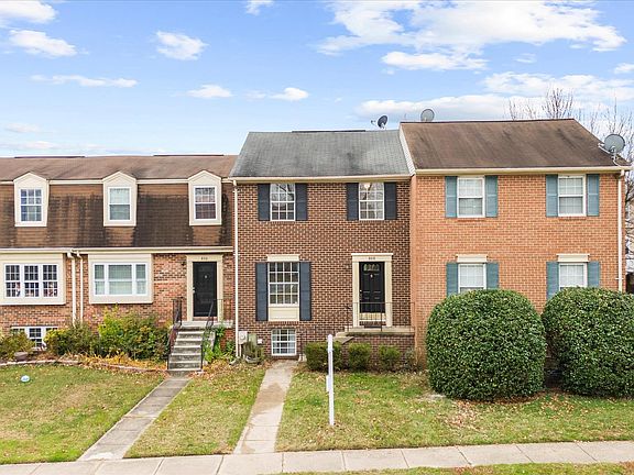2nd image of 808 De Franceaux Way