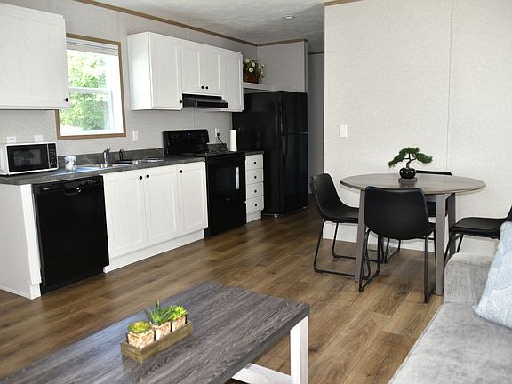 5th image of 2111 West Rd Lot 5