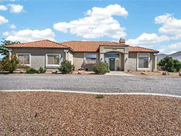 2240 E Dandelion St, Pahrump, NV 89048