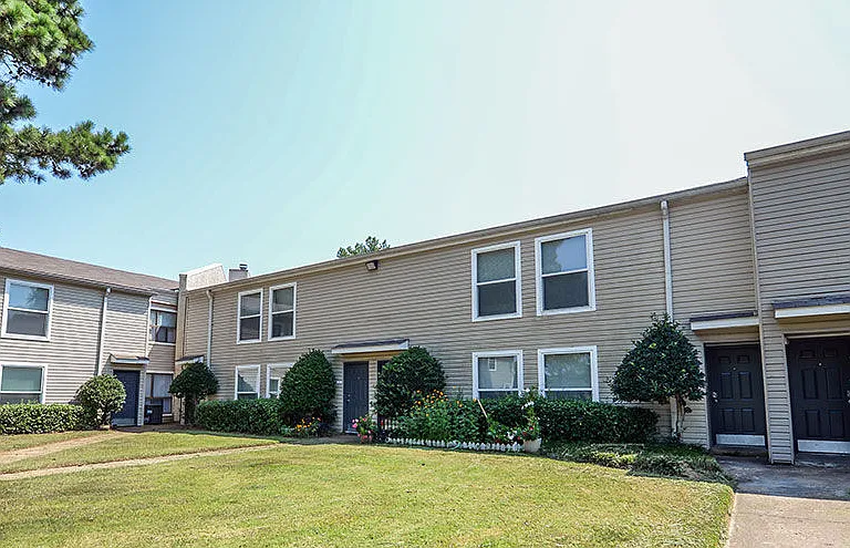 Legacy on Lynnfield - NEWLY UPGRADED — Photo 34