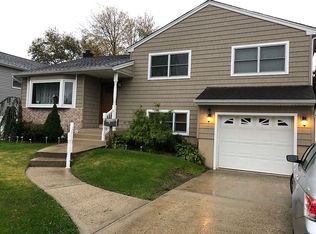 2664 Grayson Dr, East Meadow, NY 11554