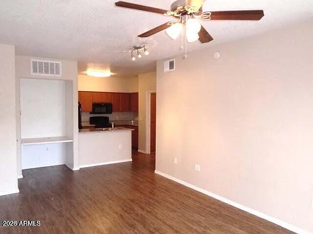5302 E Van Buren St #1064 — Photo 8