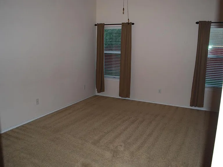 4713 Fox Sedge Ln — Photo 20