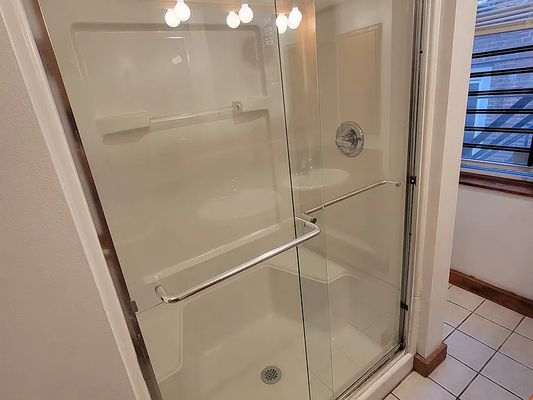 1506 Green St #2F — Photo 7