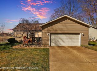 244 Corbin St, Mason, MI 48854