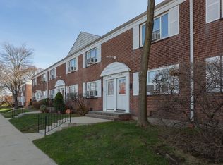 225-06 Hillside Ave #1, Queens Village, NY 11427