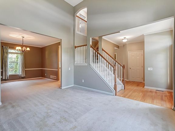 3rd image of 138 Church Ct