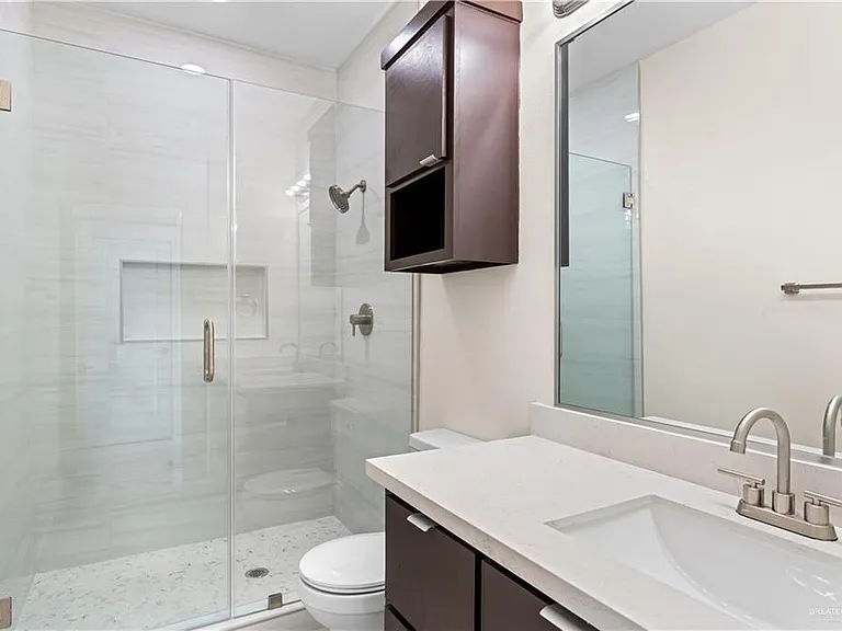 503 Sparrow Rd #1 — Photo 8