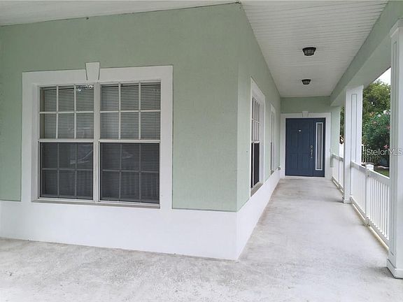 3rd image of 20041 Nob Oak Ave