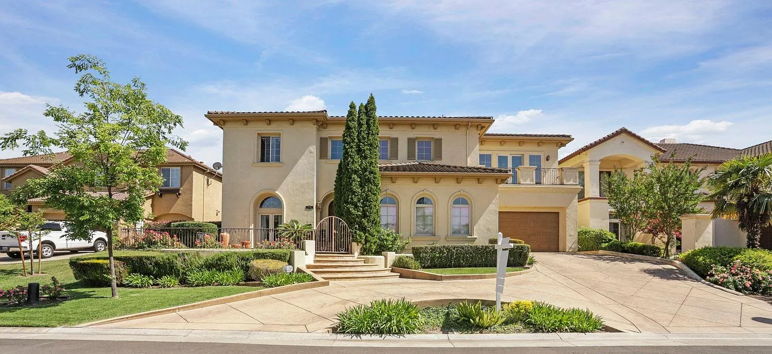 5330 Saint Andrews Dr photo 1