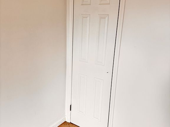 2nd image of 14444 Sanford Ave APT 6C