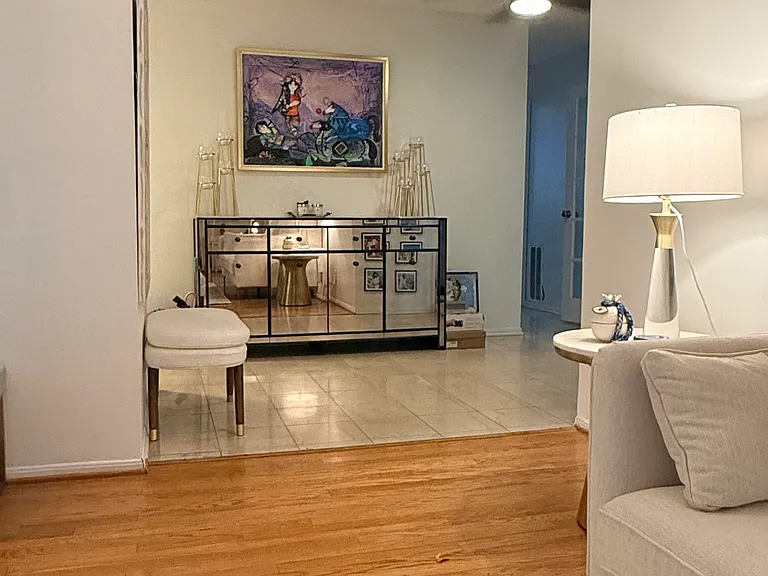 8370 Greensboro Dr #212 — Photo 10