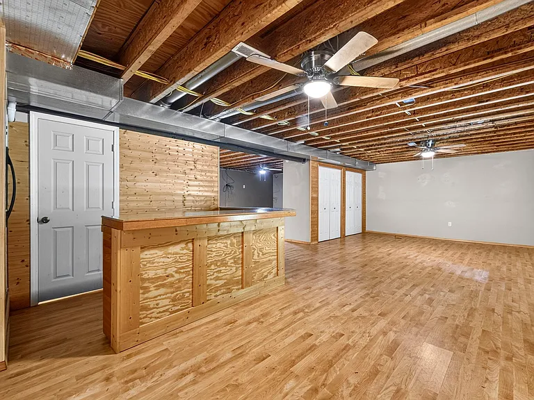6 Hadley Ln — Photo 44