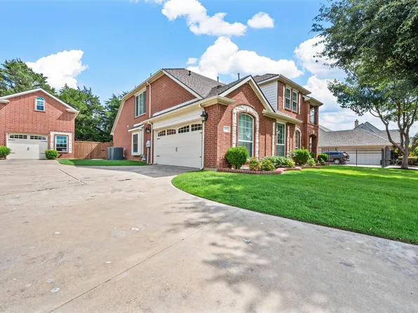 904 Yukon Dr, Mansfield, TX 76063