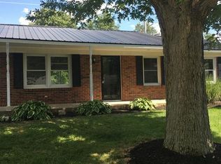 2115 Dawnshire Dr, Columbus, IN 47203
