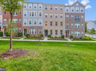 2727 Pinebrook Rd, Landover, MD 20785