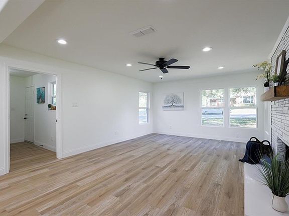5th image of 6940 Hovenkamp Ave