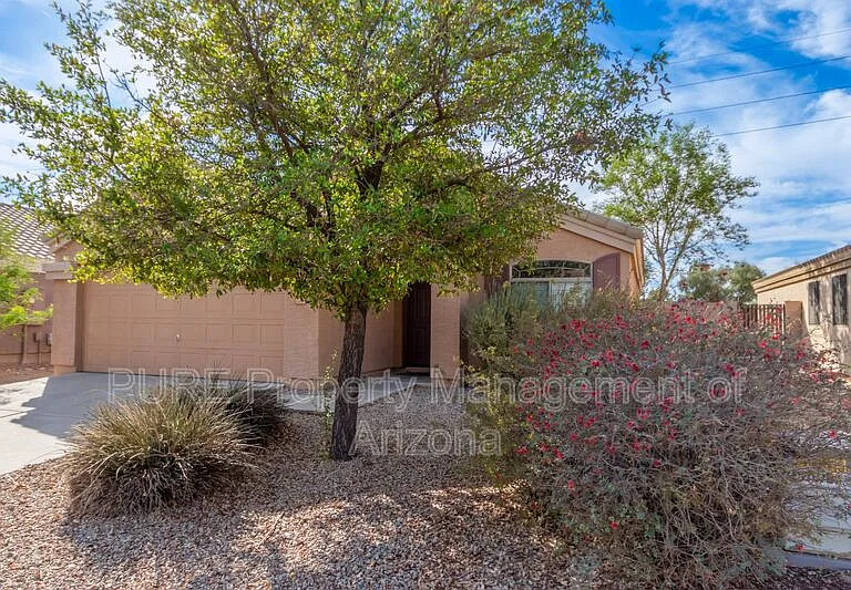 1816 S 106th Ln — Photo 6