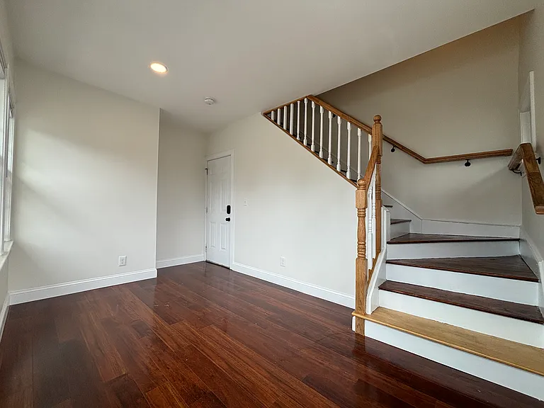 4 Appleton St #D — Photo 2