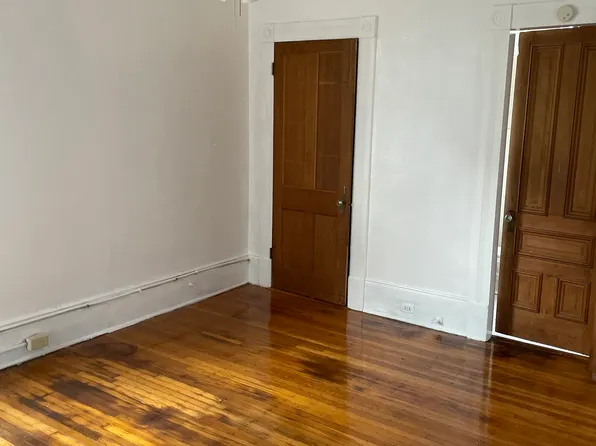 3915 Prytania St APT D, New Orleans, LA 70115