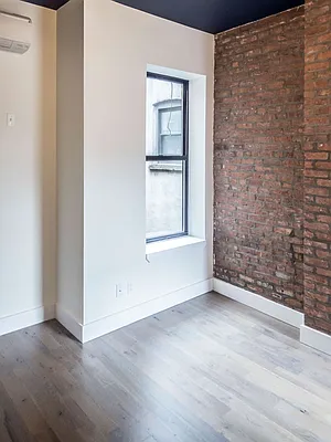 Rented by Lofts and Flats LLC | media 26