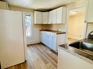 50-52 Howard St, Burlington, VT 05401