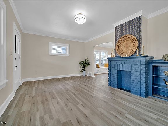 4th image of 3713 Germaine Ave