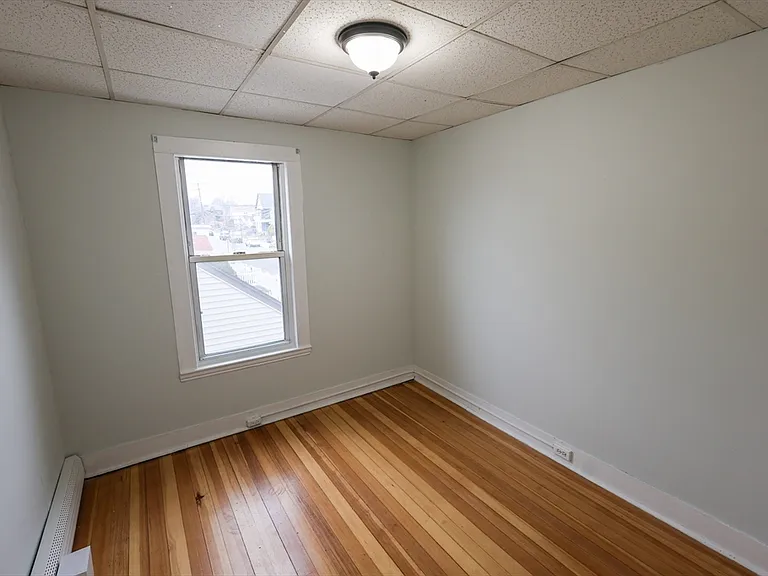 60 Essex St #2 — Photo 17