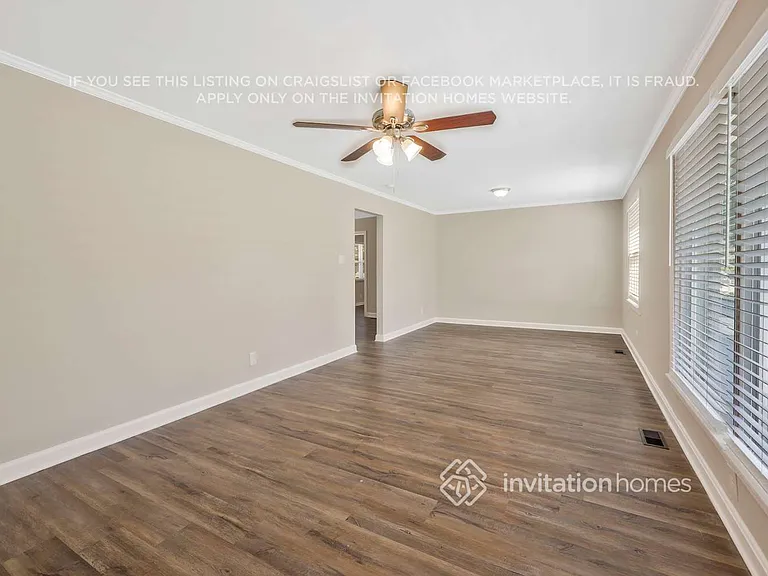 512 Inwood Dr — Photo 6