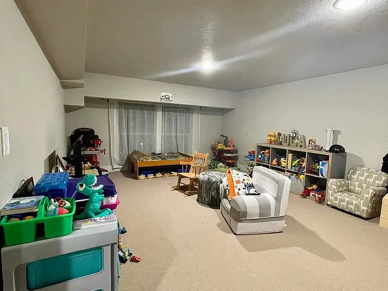 16177 SE Pyrite St — Photo 9