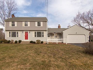 26 Wesley St Seekonk Ma 02771 Zillow