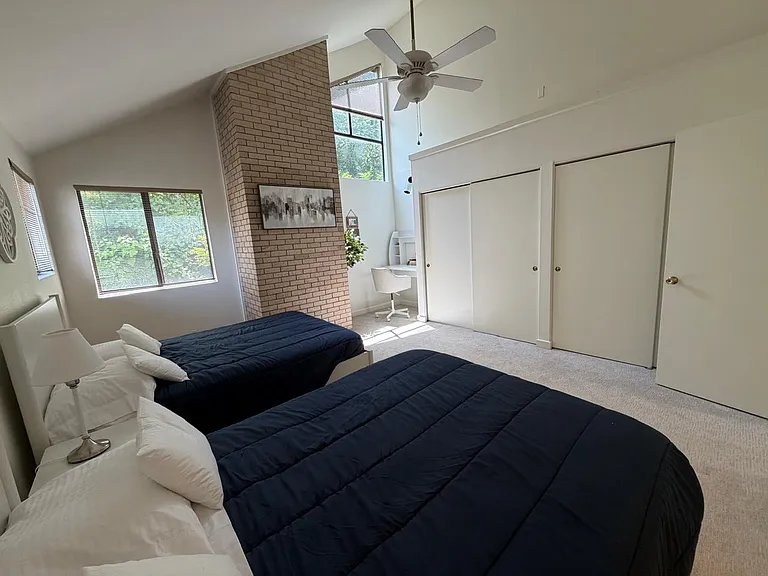 2633 McCart Ave — Photo 11