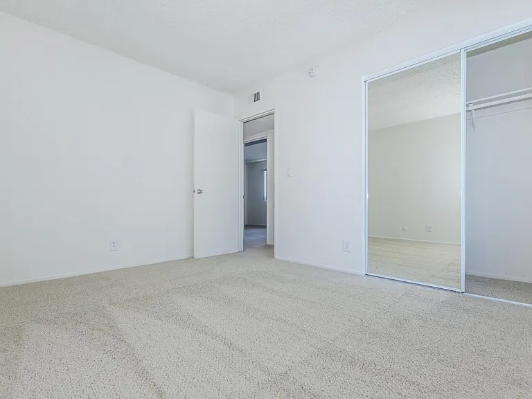Ridgewood Village Apartment Homes — Photo 61