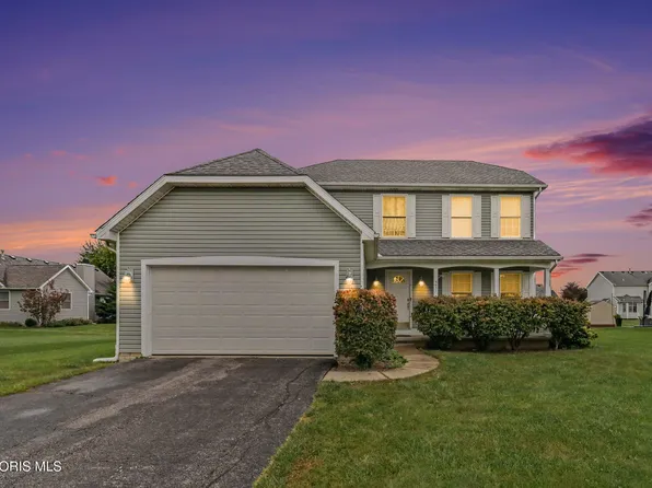 4077 Stable Creek Dr, Perrysburg, OH 43551