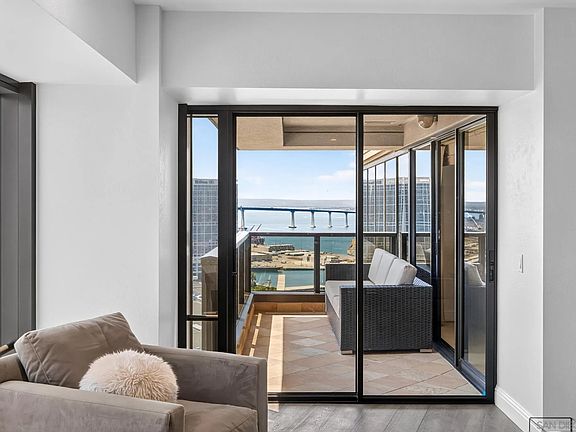 5th image of 200 Harbor Dr Unit 3001
