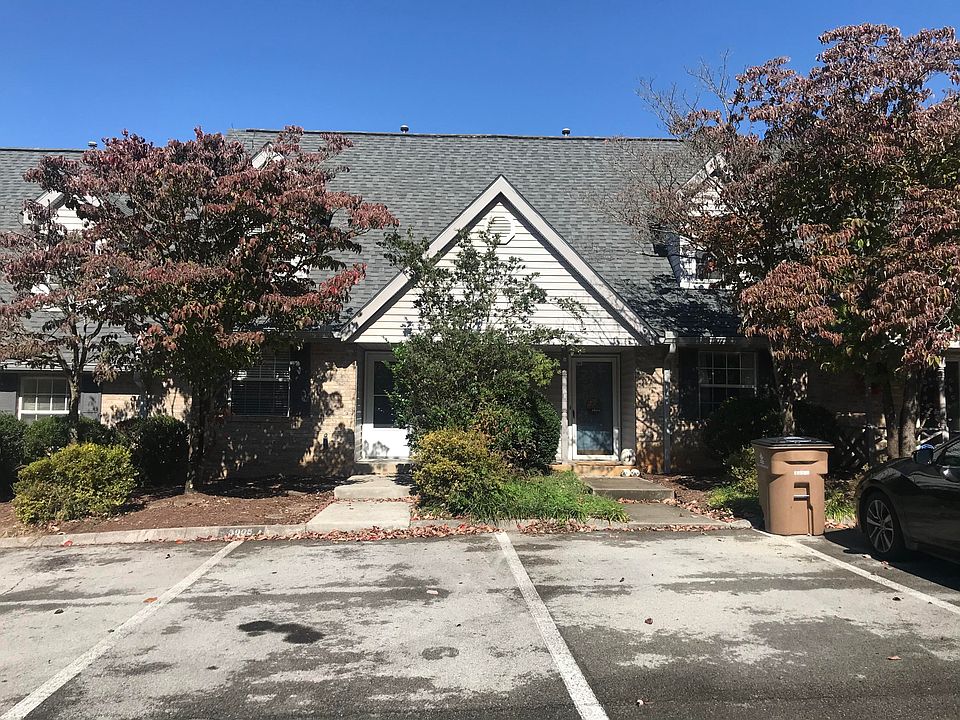 1st image of 5005 Trace Manor Ln