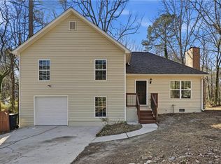 2151 Grayfield Dr, Grayson, GA 30017