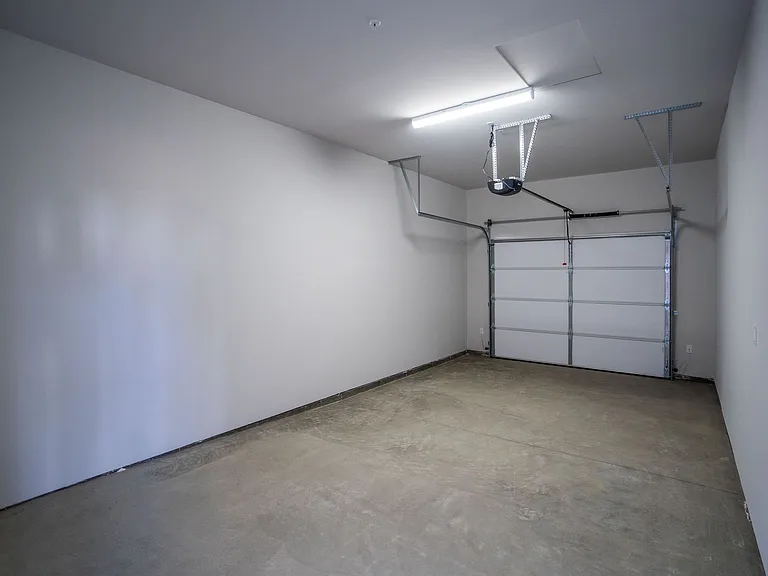 Village Place Apartments — Photo 22