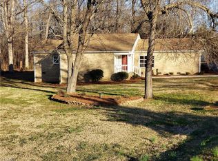 6130 Muddy Creek Rd, Archdale, NC 27263