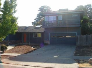113 Estates Dr, Santa Cruz, CA 95060