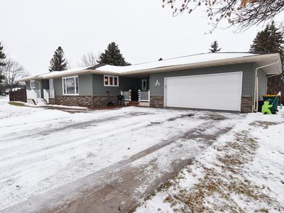 125 Riverside Dr, Stephen, MN, 56757
